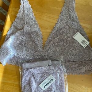 Bralette and Underwear matching set